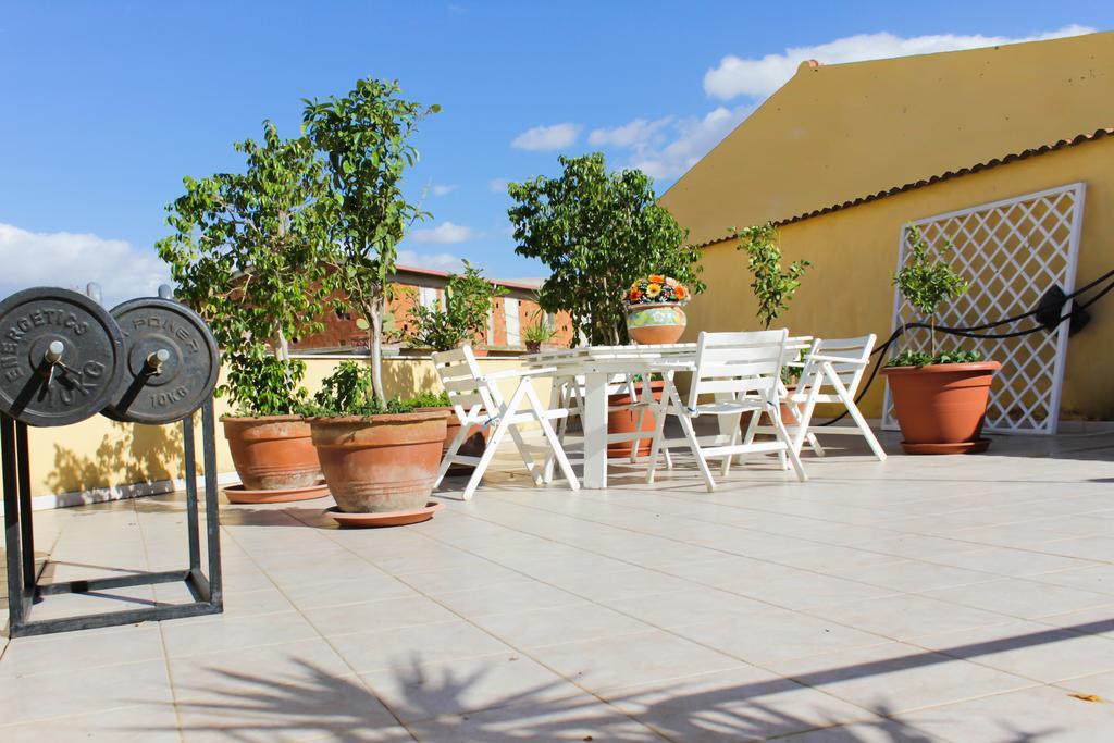Bed And Breakfast Agrumi In Terrazza Aragona Exterior foto